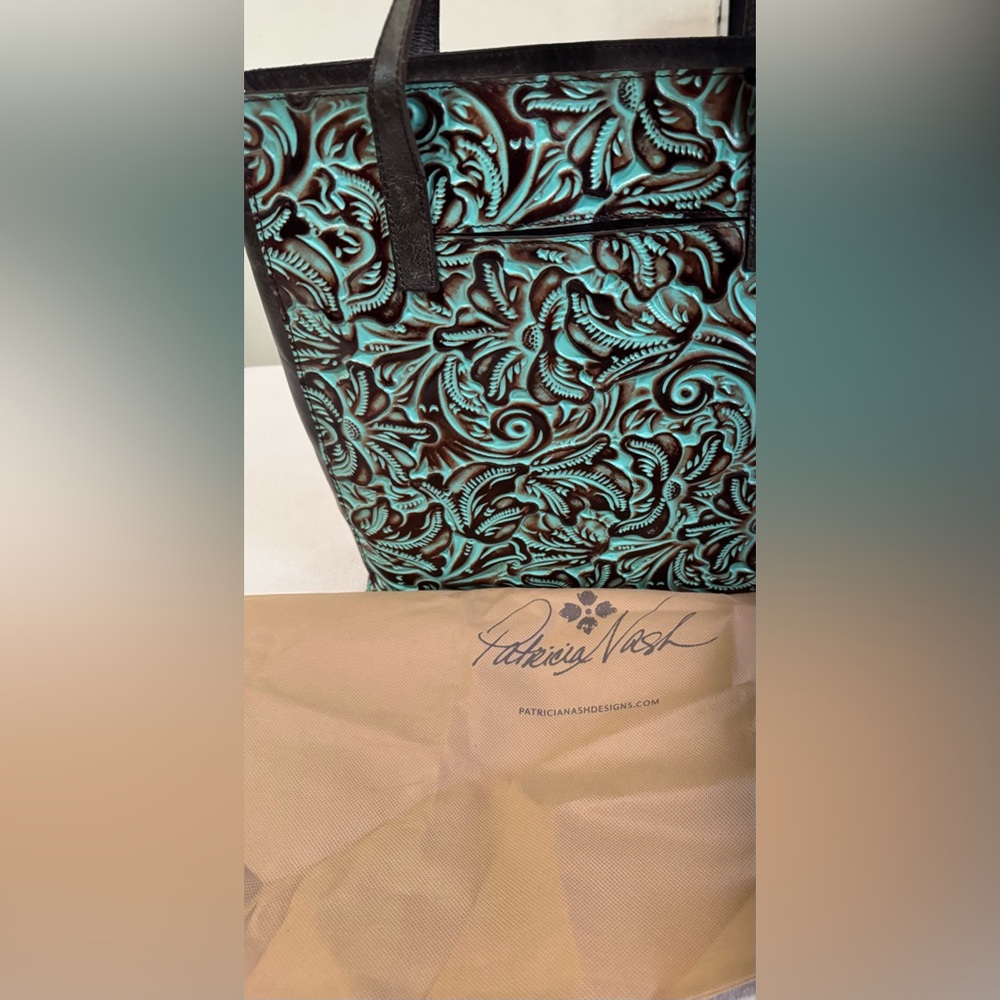 Elegant Patricia Nash Turquoise and Brown Tote Bag.
NWOT - Picture 4 of 11